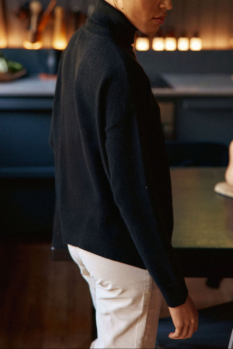 Pull col roulé noir - Marlen