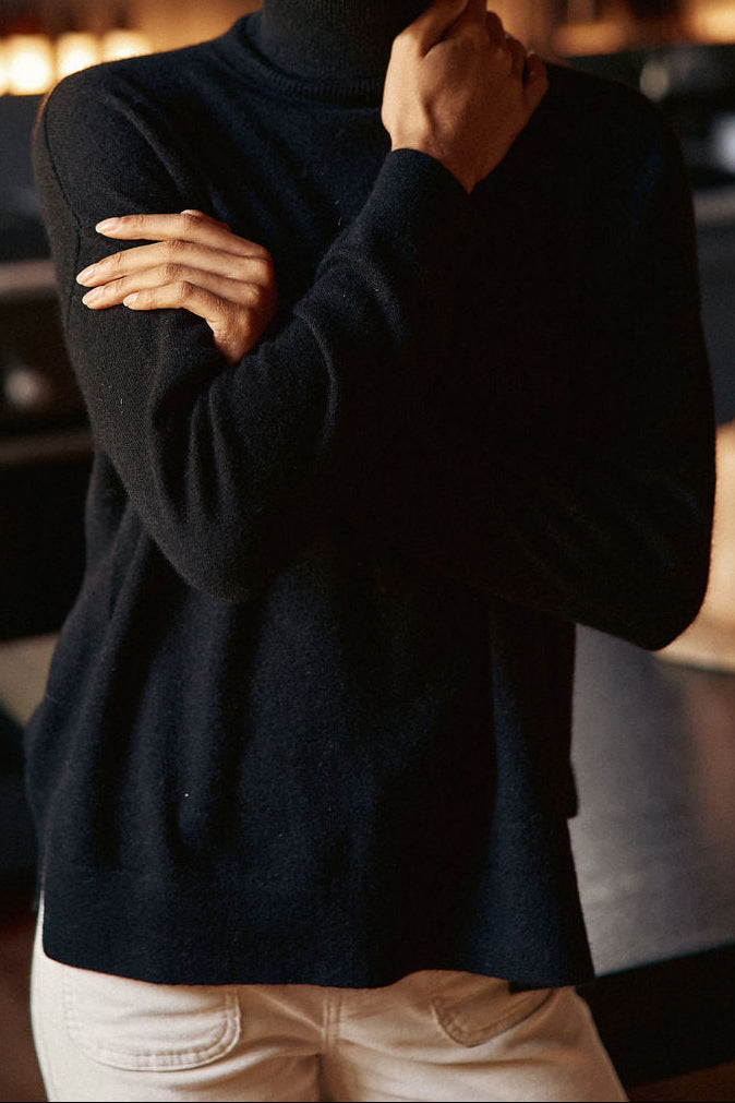 Pull col roulé noir - Marlen