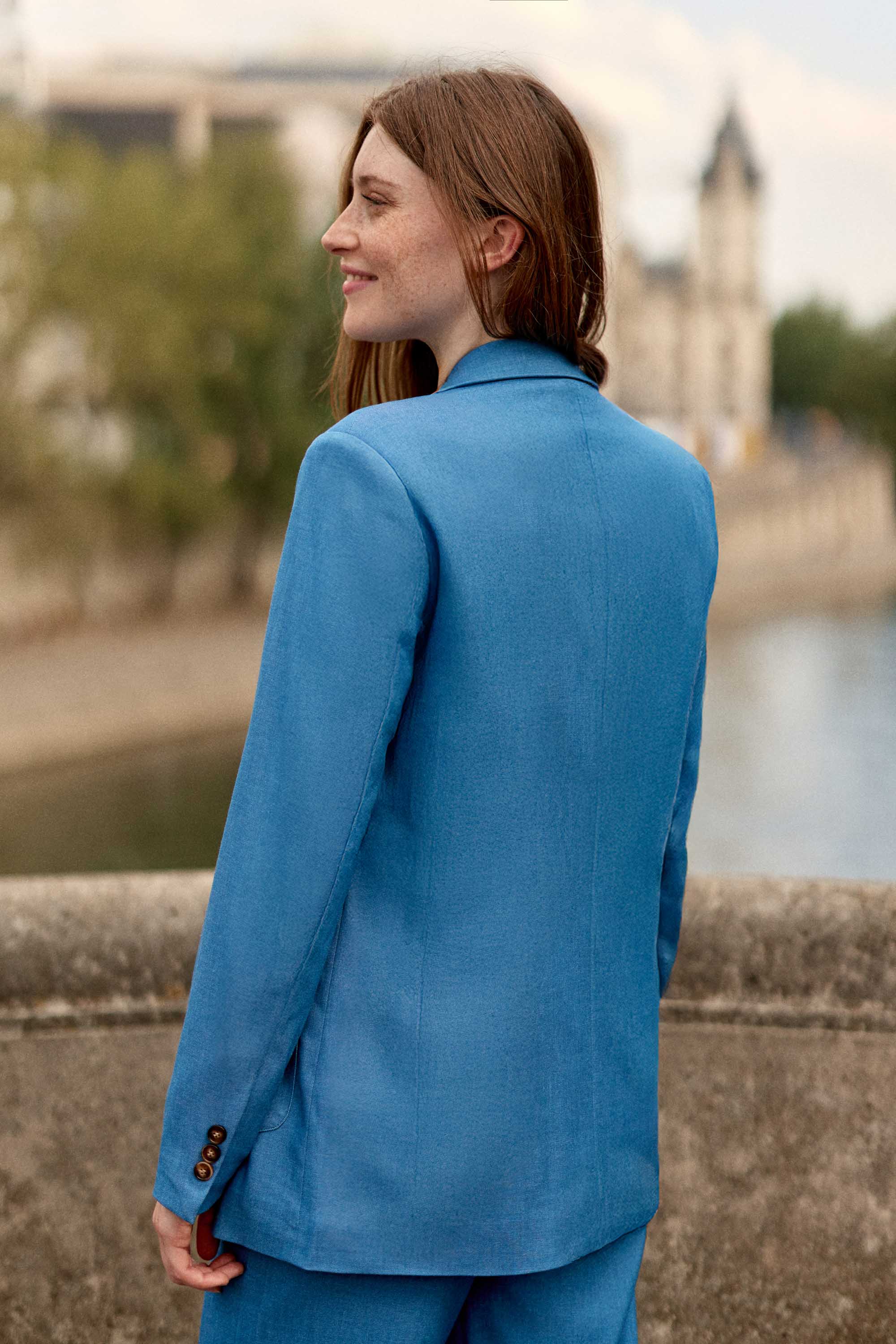 Veste tailleur bleue - Vesna